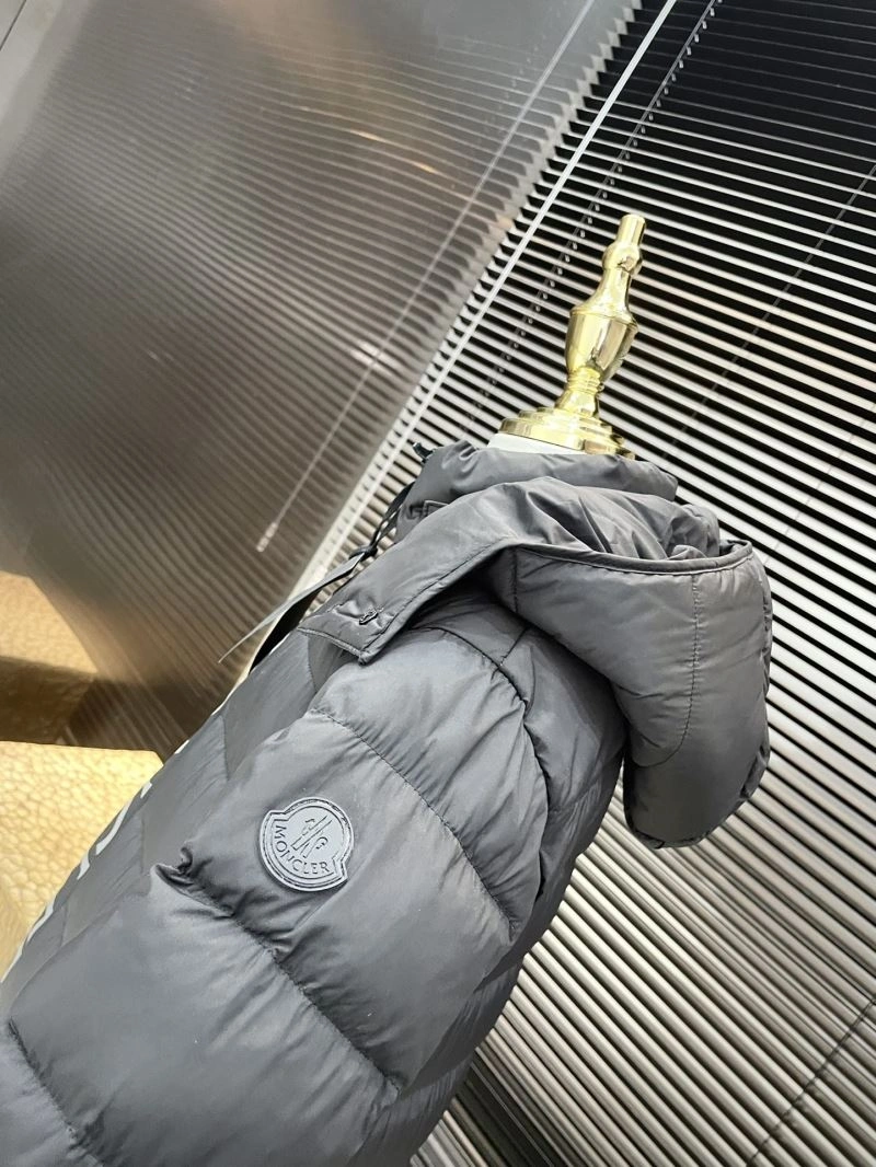 Affordable Moncler Down Jackets 144023