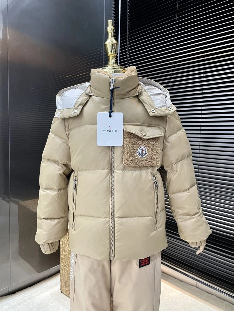 Practical Moncler Down Jackets 144018
