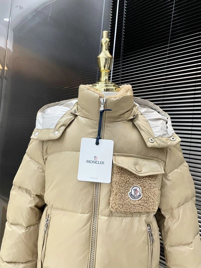 Practical Moncler Down Jackets 144018