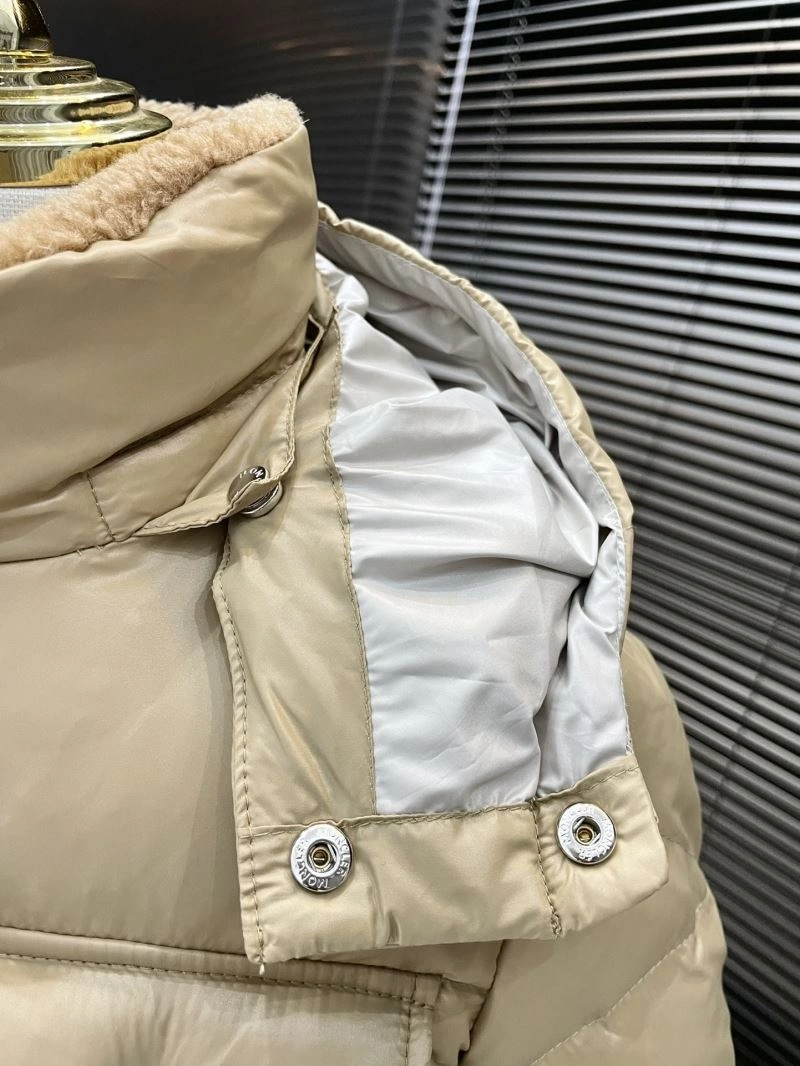 Practical Moncler Down Jackets 144018