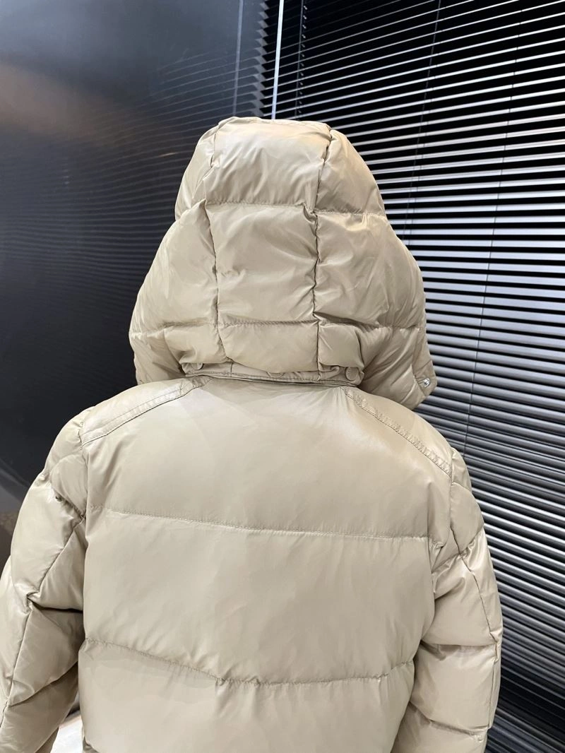 Practical Moncler Down Jackets 144018