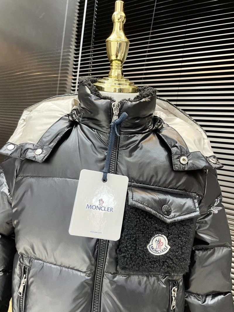 Moncler Down Jackets Classic 144021