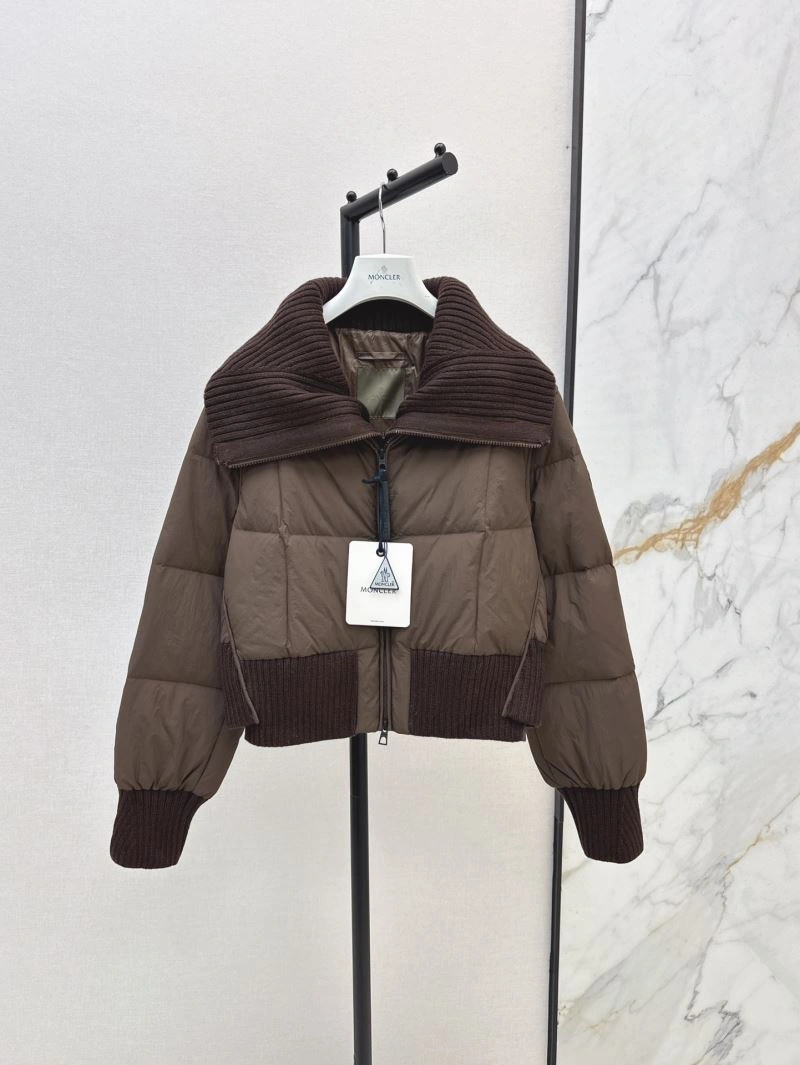 Moncler Down Jackets Chic 144016