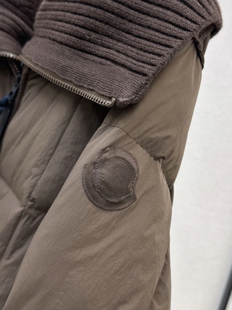 Moncler Down Jackets Chic 144016