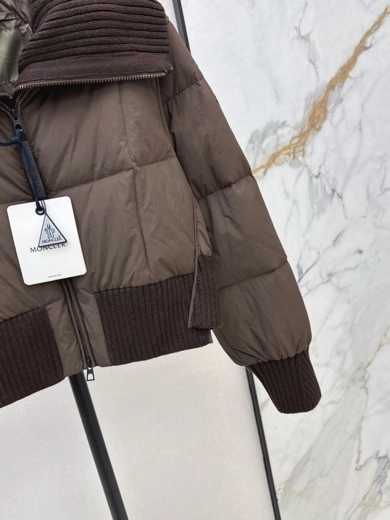 Moncler Down Jackets Chic 144016