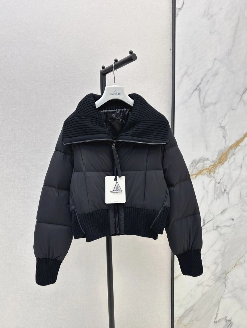 SmoothTexture Moncler Down Jackets 144028