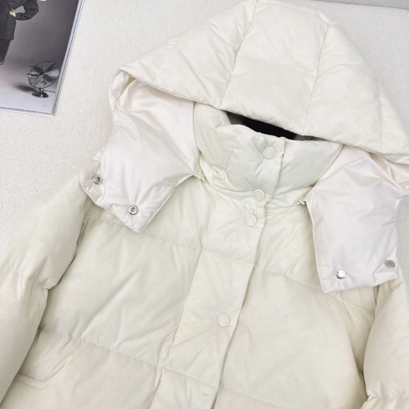 Sophisticated Moncler Down Jackets 144010
