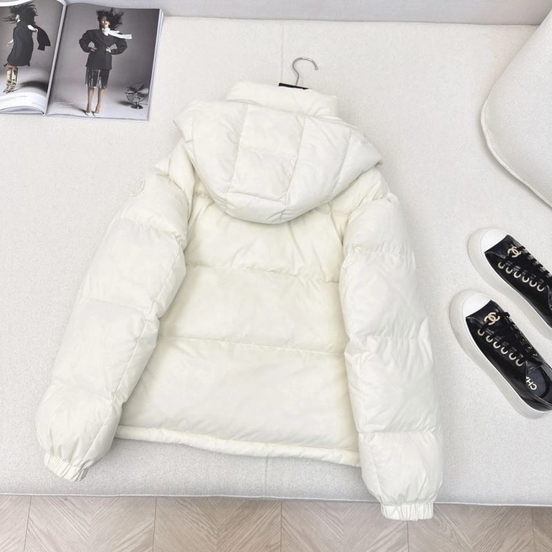 Sophisticated Moncler Down Jackets 144010