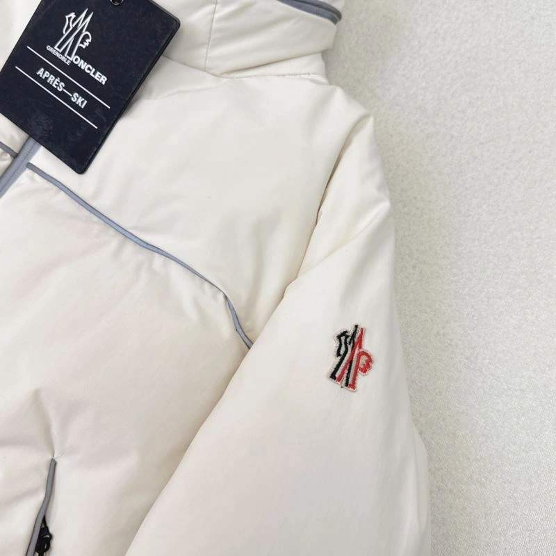EasyMatch Moncler Down Jackets 144014