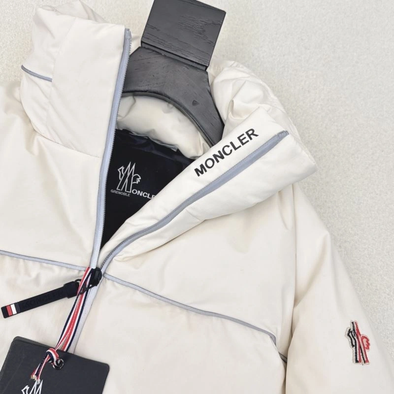 EasyMatch Moncler Down Jackets 144014