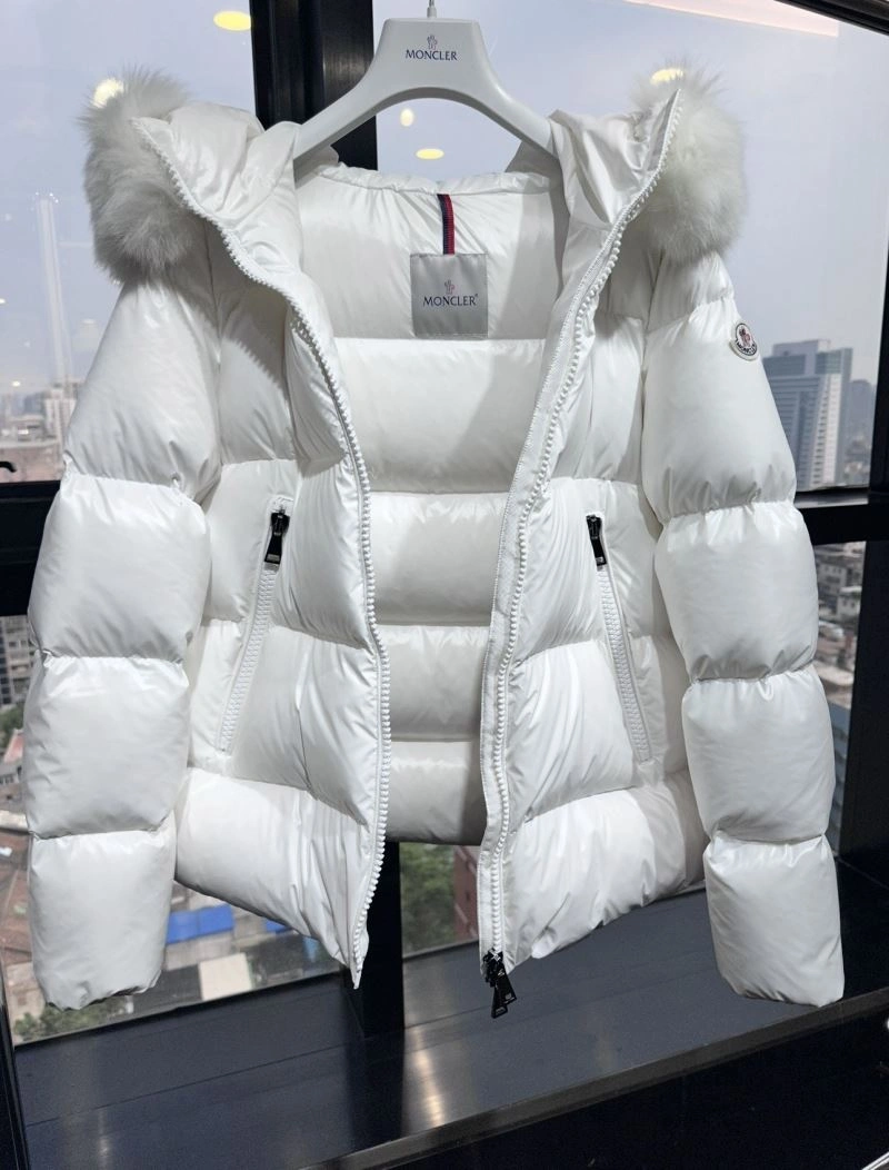 Lightweight Moncler Down Jackets 144015