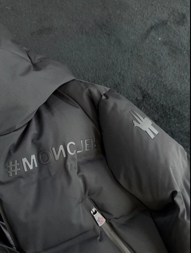 Moncler Down Jackets TechFriendly 144006
