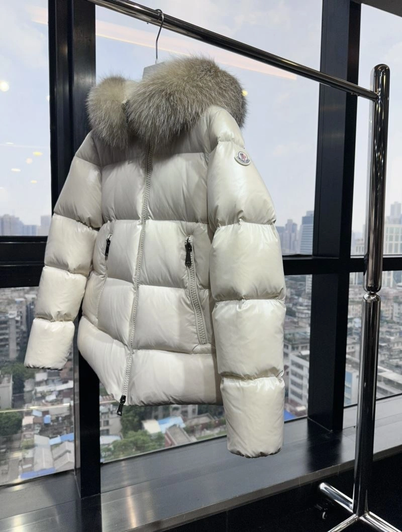 Moncler Down Jackets Sustainable 143998