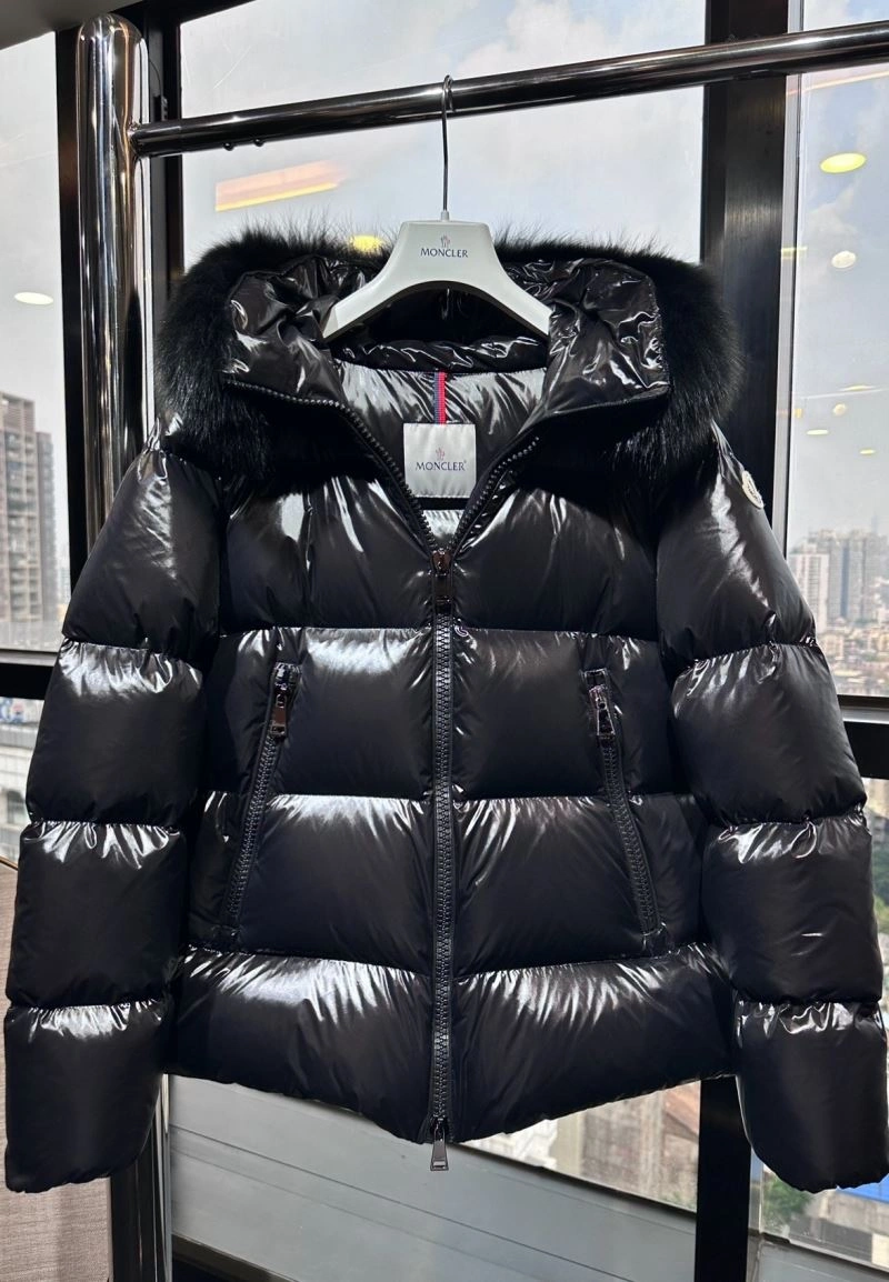 Moncler Down Jackets Popular 143997