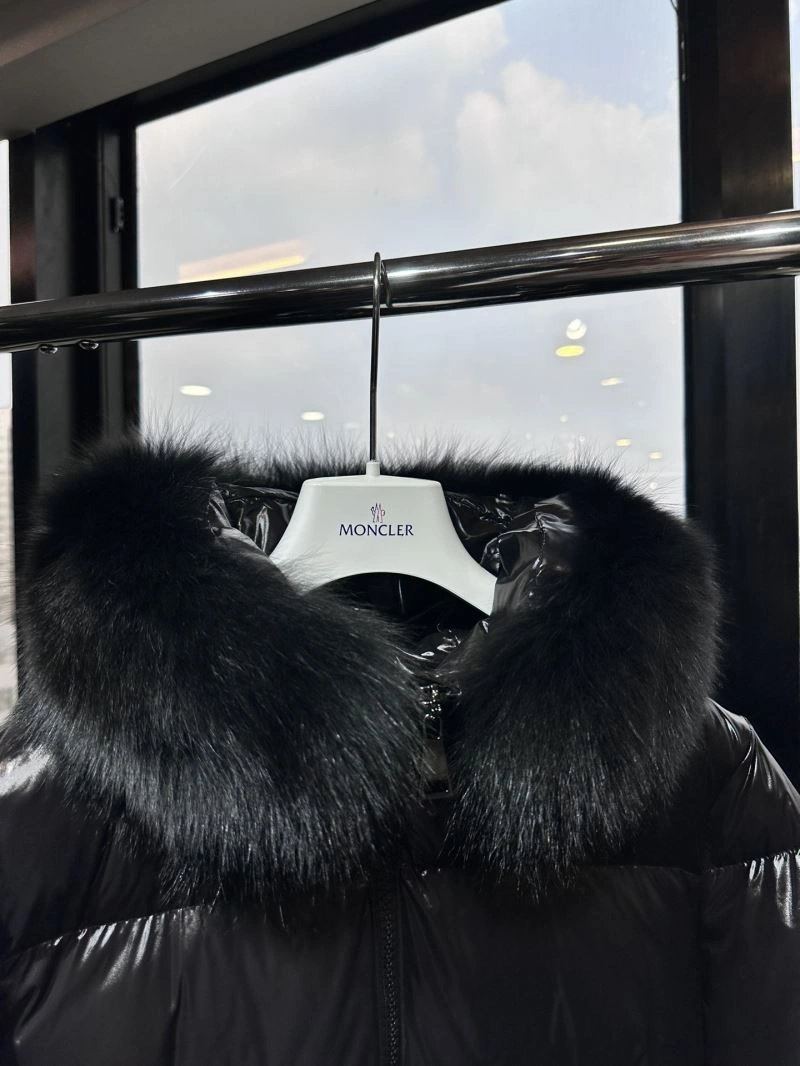 Moncler Down Jackets Popular 143997