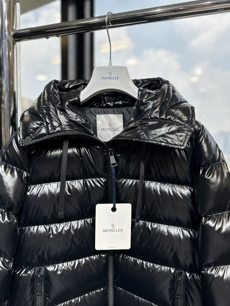 Chic Moncler Down Jackets 143990