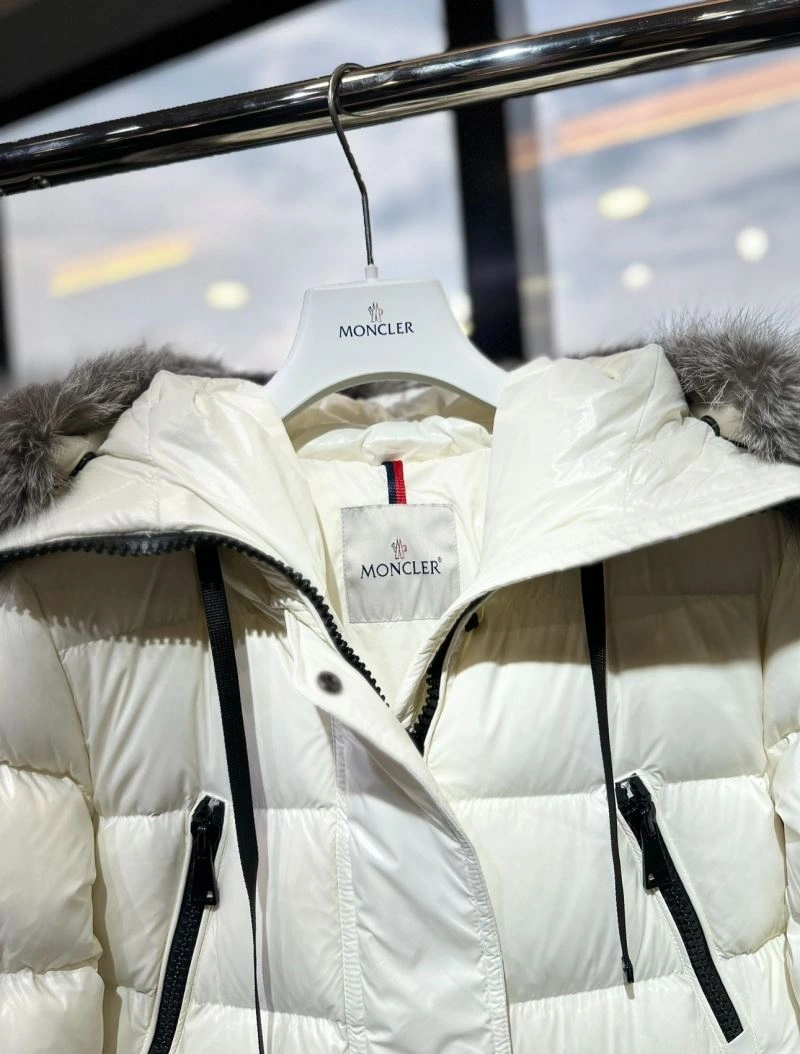 Moncler Down Jackets SunProtective 143984