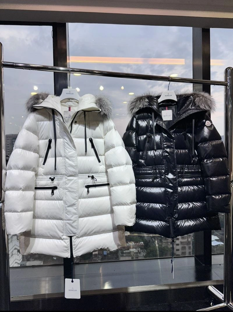 Moncler Down Jackets SunProtective 143984