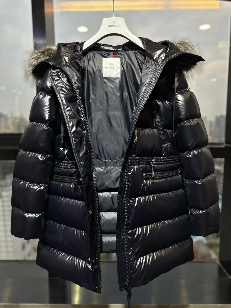 MultiPurpose Moncler Down Jackets 143983