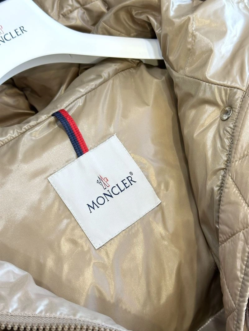 Moncler Down Jackets GoodFit 143977