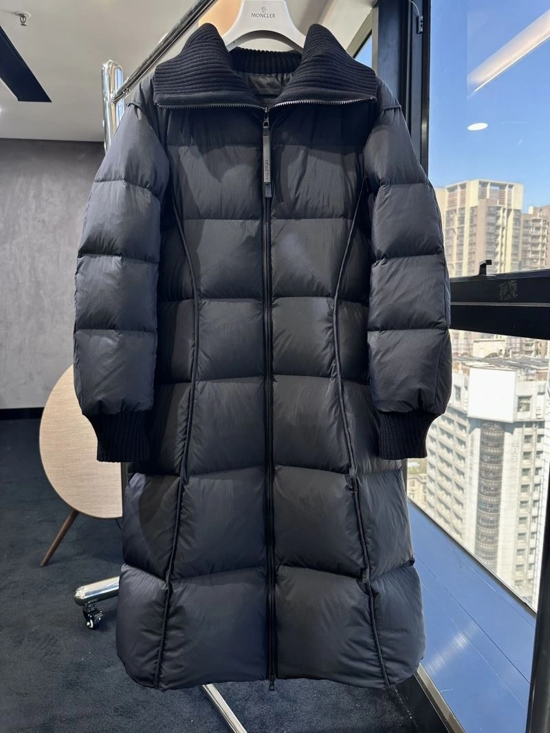 Moncler Down Jackets Durable 143985