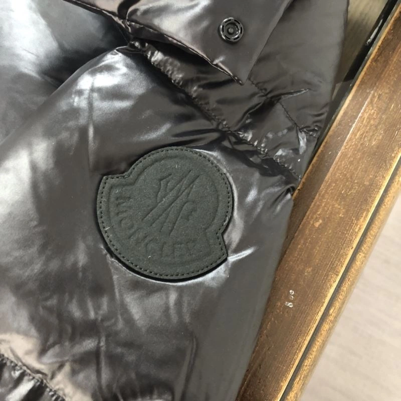 Moncler Down Jackets Unisex 143980