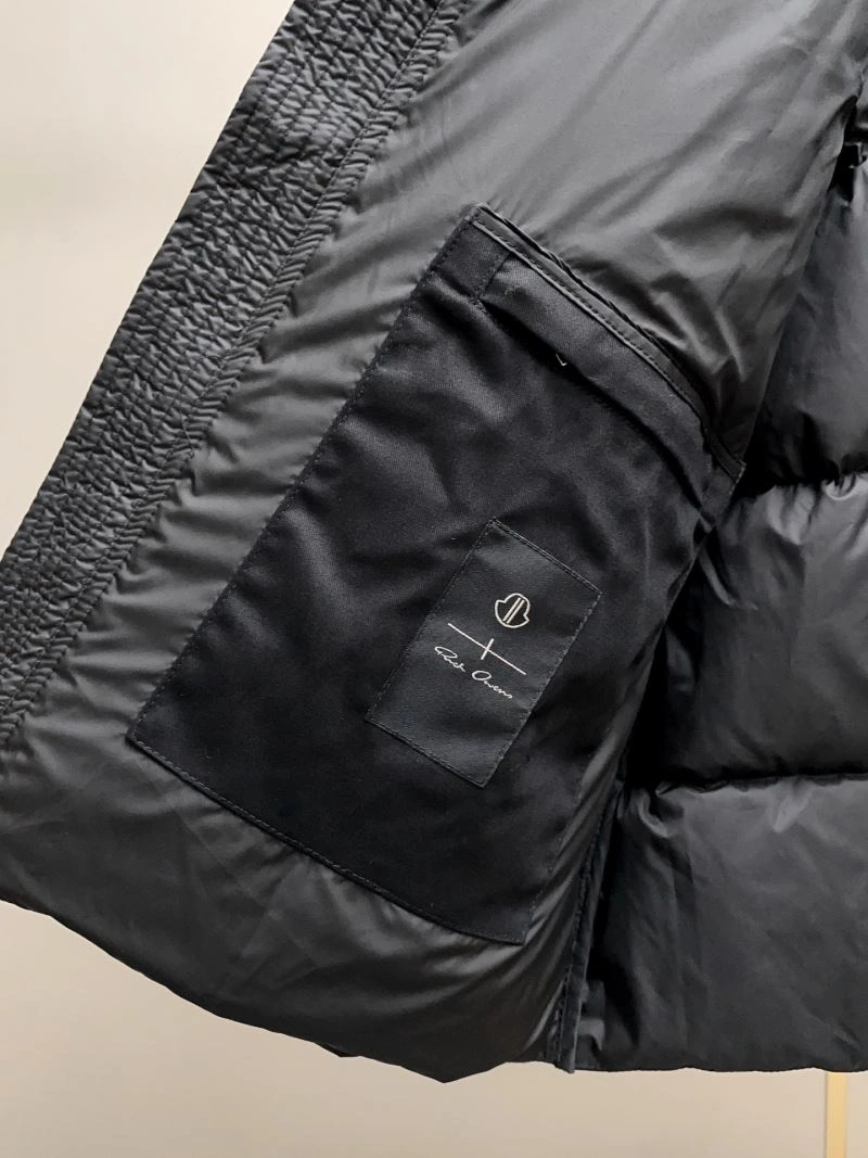 Lightweight Moncler Down Jackets 144001