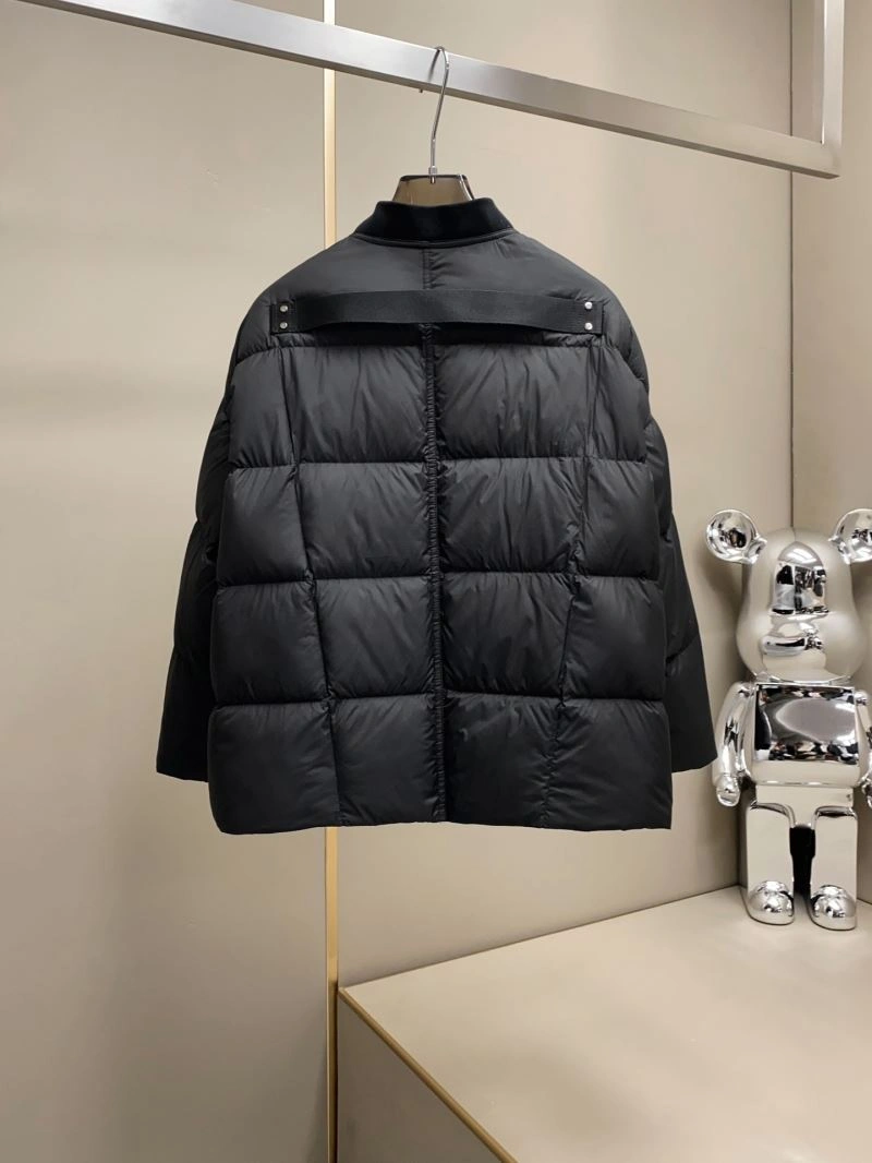 Lightweight Moncler Down Jackets 144001