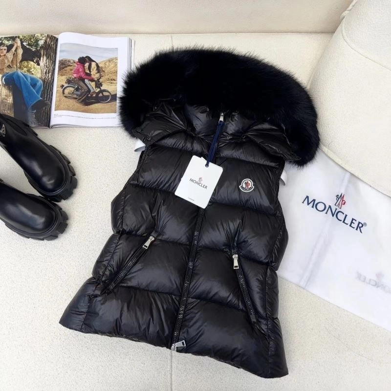 SoftTouch Moncler Down Jackets 143978