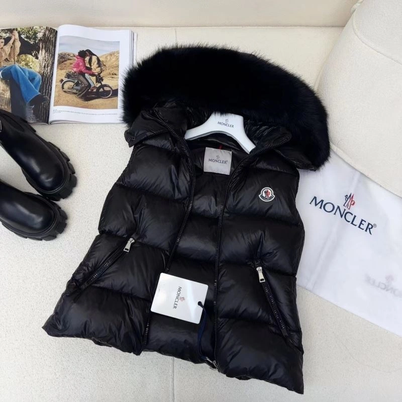 SoftTouch Moncler Down Jackets 143978