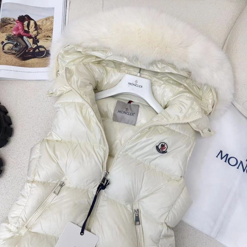 FreshLook Moncler Down Jackets 143987