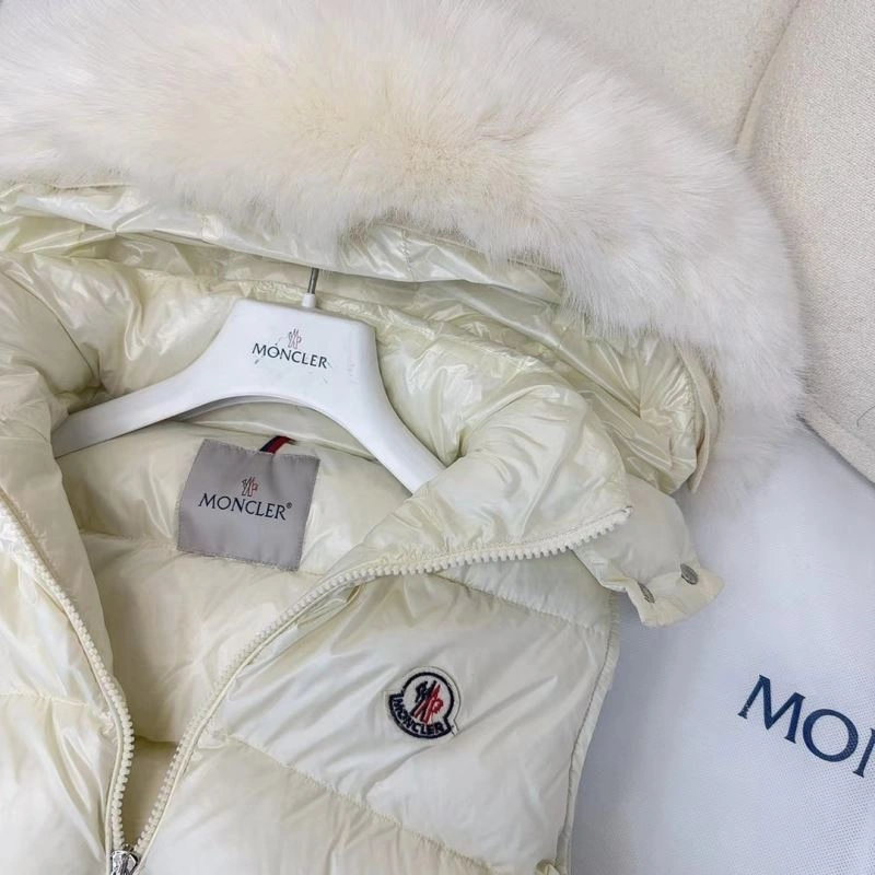 FreshLook Moncler Down Jackets 143987