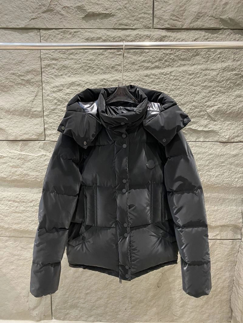 Moncler Down Jackets Comfortable 143975