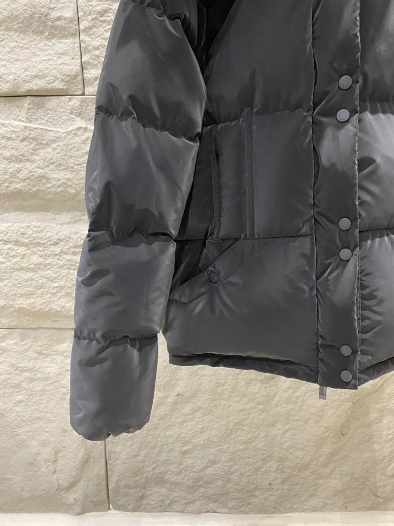 Moncler Down Jackets Comfortable 143975