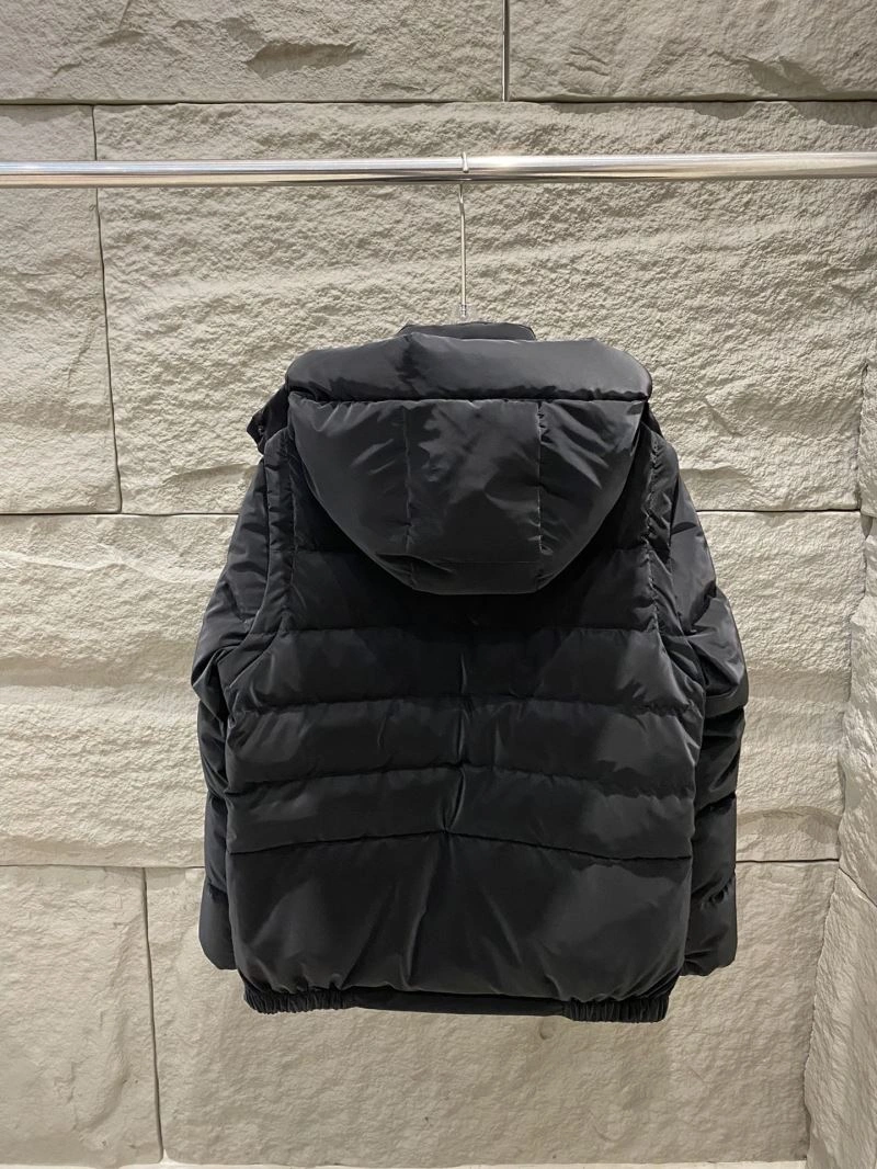 Moncler Down Jackets Comfortable 143975