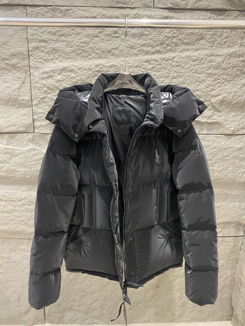 Moncler Down Jackets Comfortable 143975