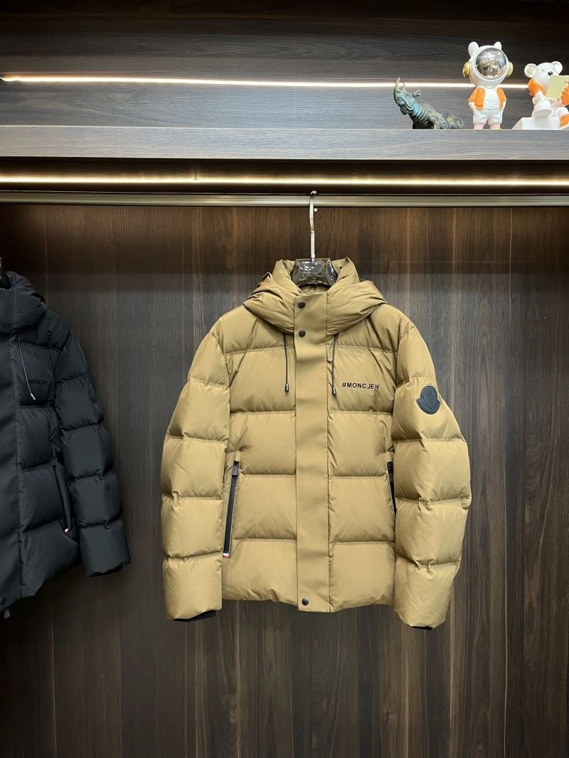 Moncler Down Jackets Sustainable 143989