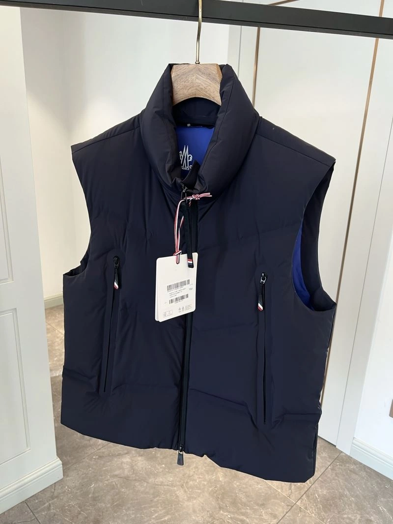 Moncler Down Jackets TimelessDesign 143964