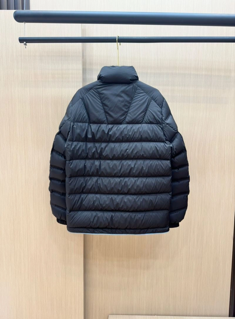 Chic Moncler Down Jackets 143962
