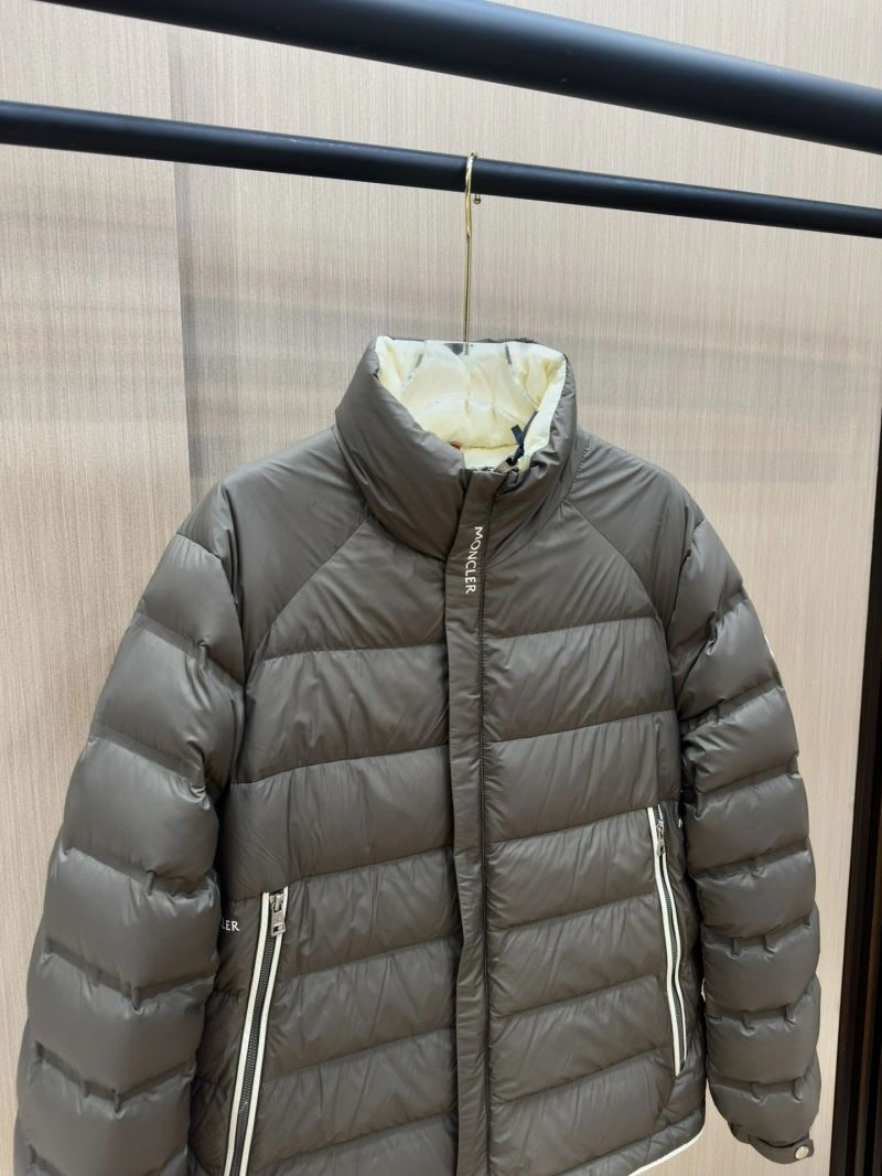 Moncler Down Jackets Original 143956