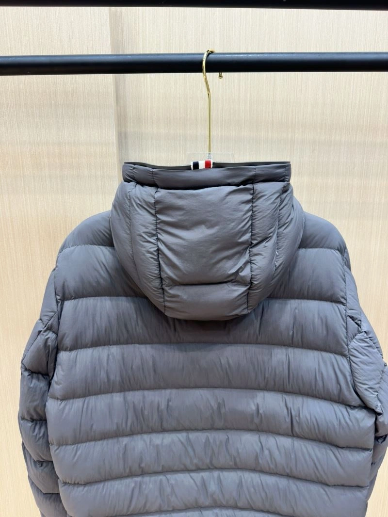 Moncler Down Jackets Popular 143954