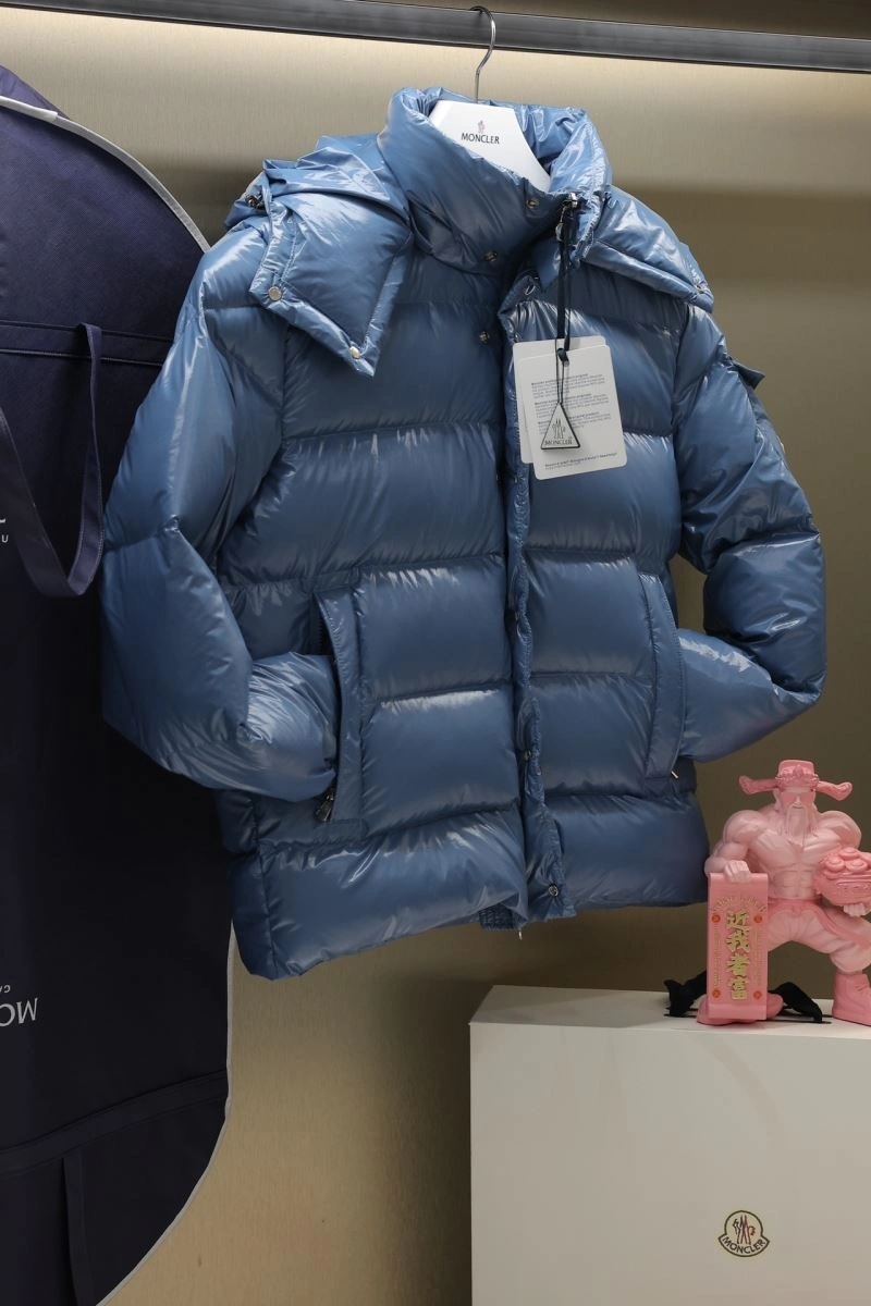 Bright Moncler Down Jackets 143952