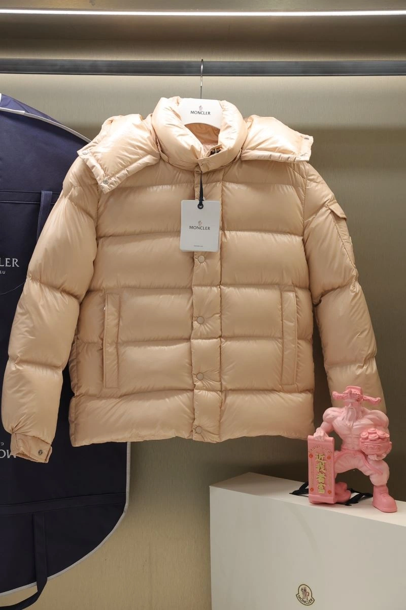 Moncler Down Jackets ModernLook 143950