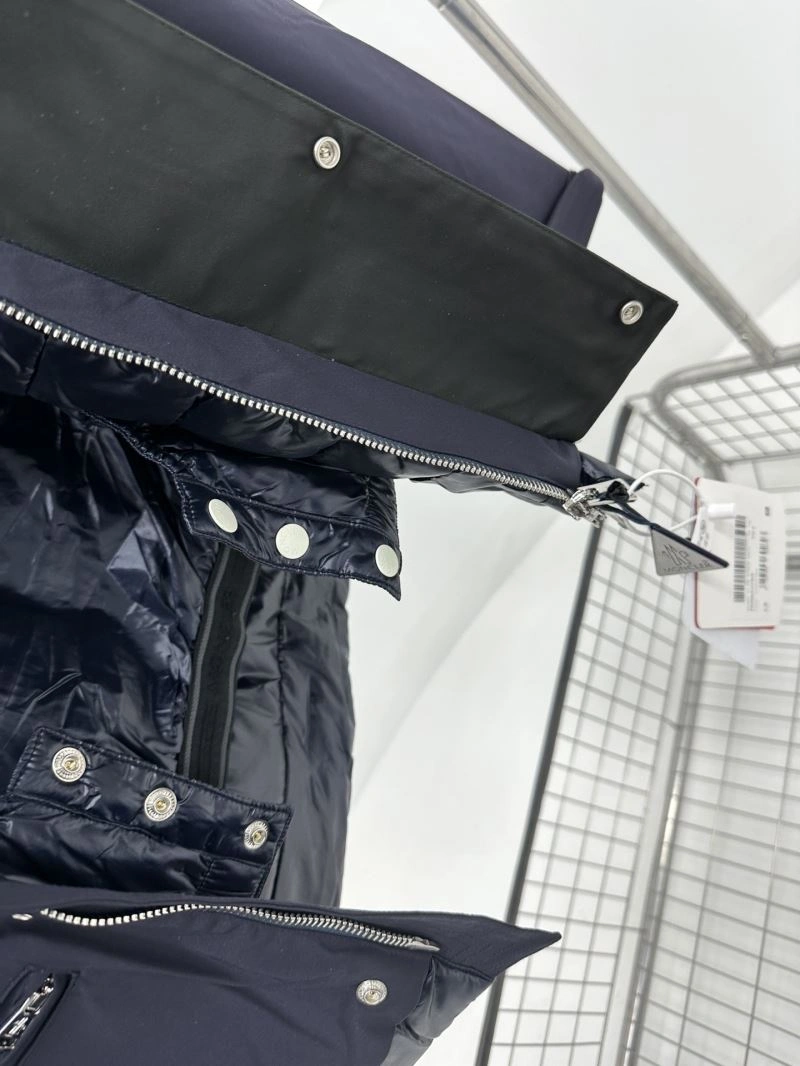 SmoothTexture Moncler Down Jackets 143949