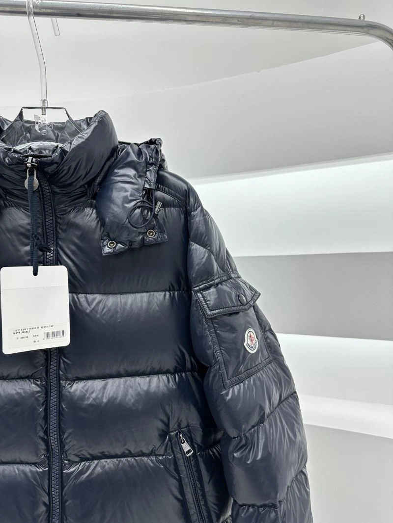Sleek Moncler Down Jackets 143947