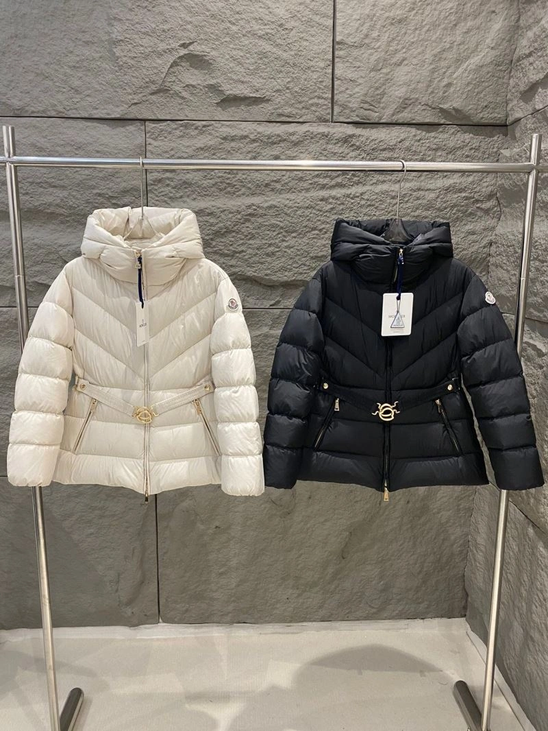 Trendsetting Moncler Down Jackets 143944