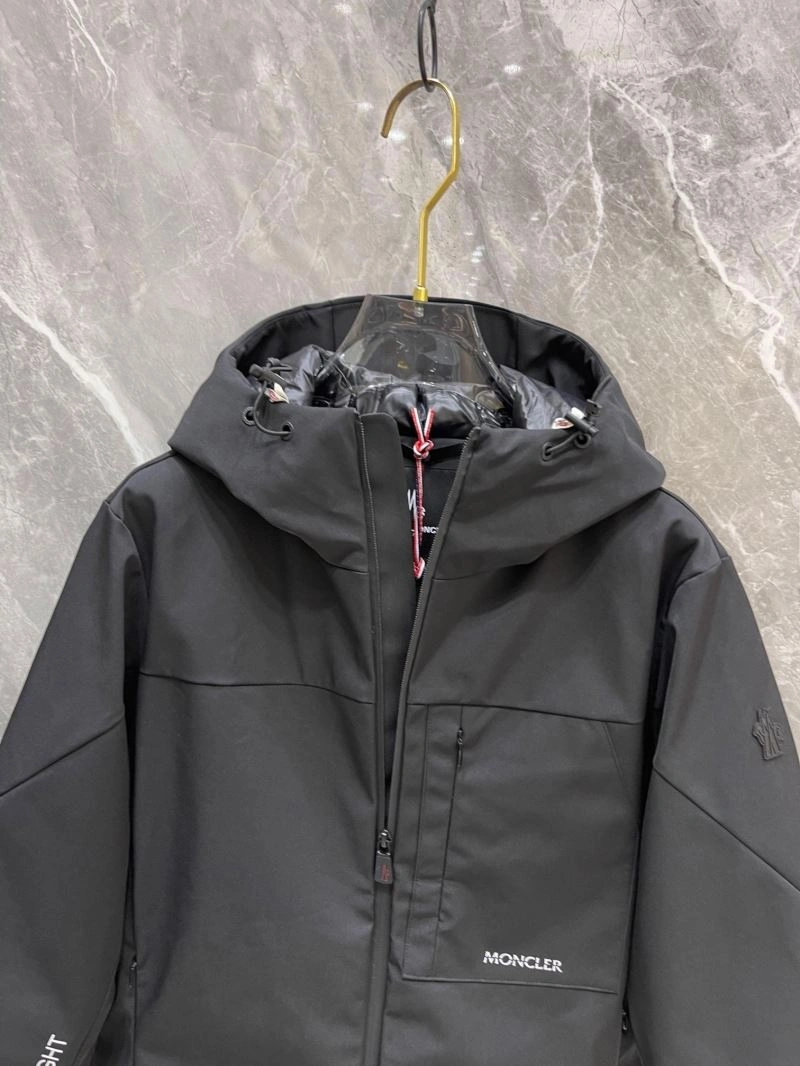Moncler Down Jackets Soft 143943
