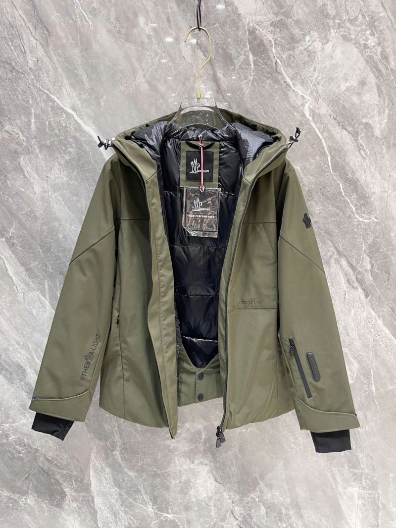Functional Moncler Down Jackets 143945