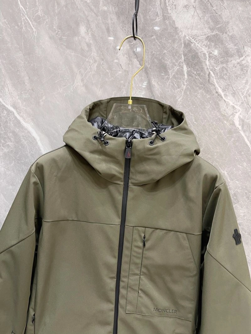 Functional Moncler Down Jackets 143945