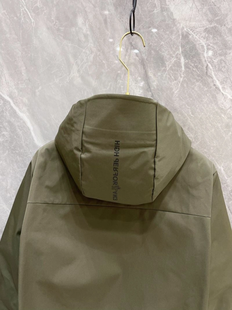Functional Moncler Down Jackets 143945